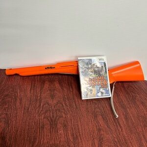 Nintendo Wii CABELA'S BIG GAME HUNTER 2010 & Activision Top Shot Peripheral Gun